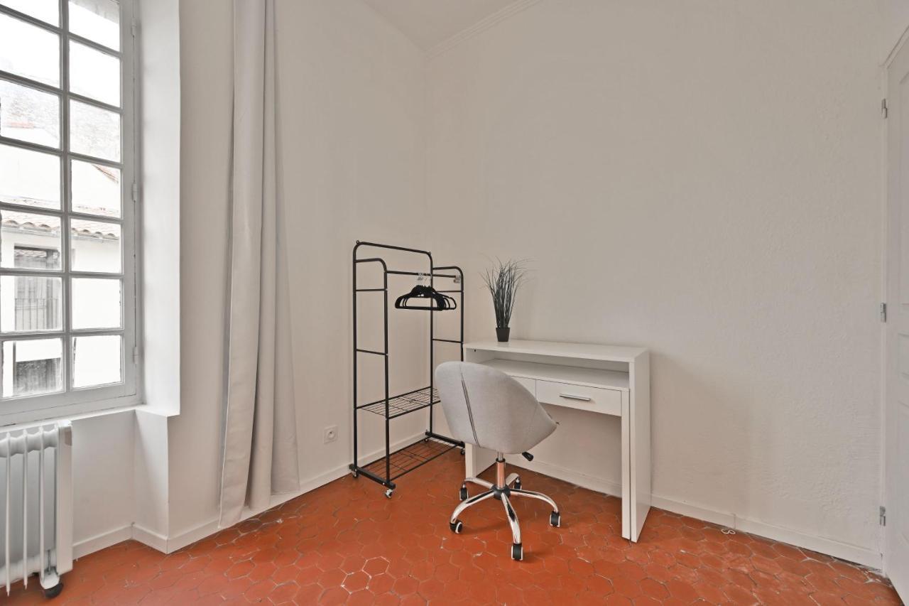 Appartamento Au Roi Rene - Ac Clim - Wifi Avignone Esterno foto